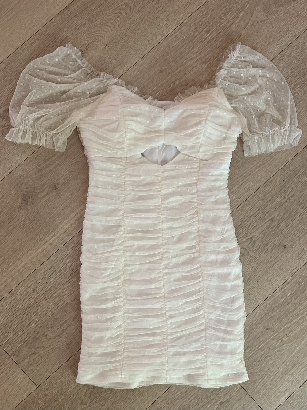 Allison + Kelly Ivory Mini Dress Cap Sleeve Sweetheart Neck Line Juniors Medium